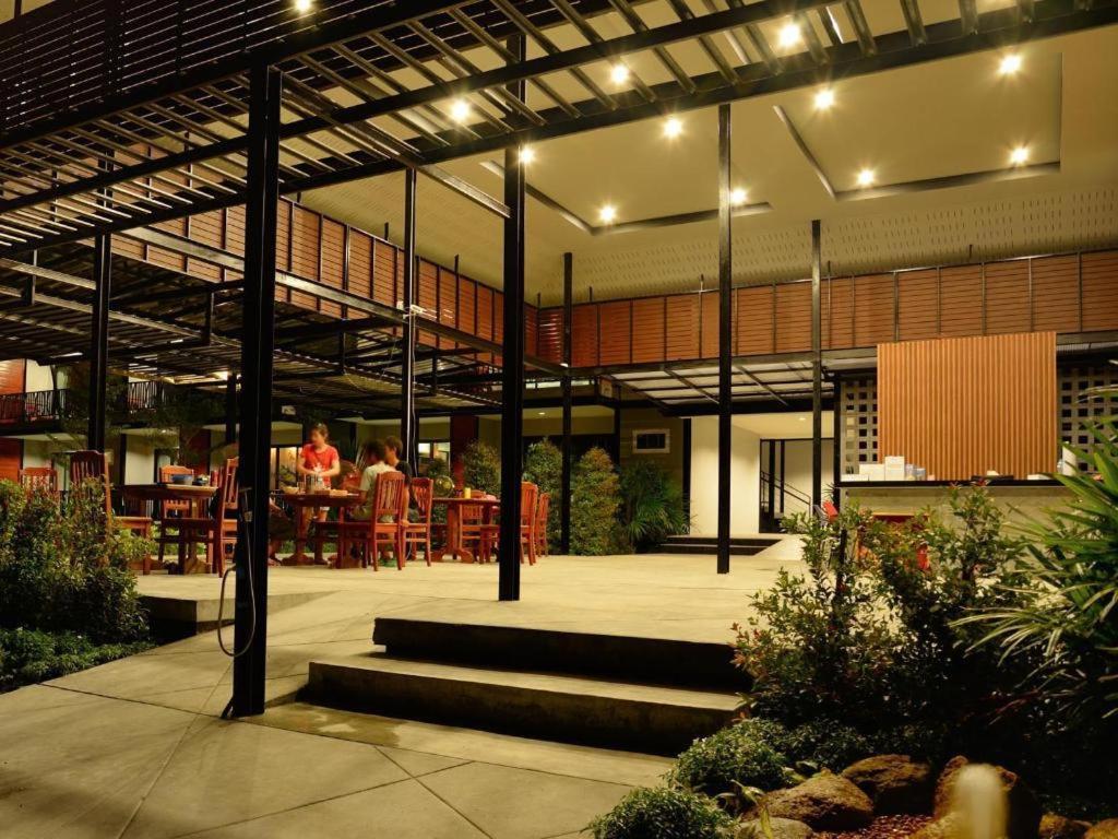 The Breeze Lipe Resort Koh Lipe Exterior foto